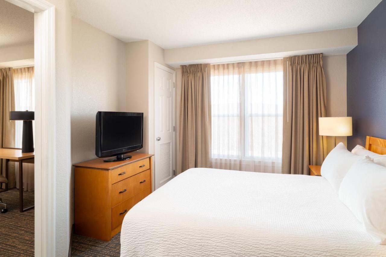Residence Inn Саутингтон Экстерьер фото