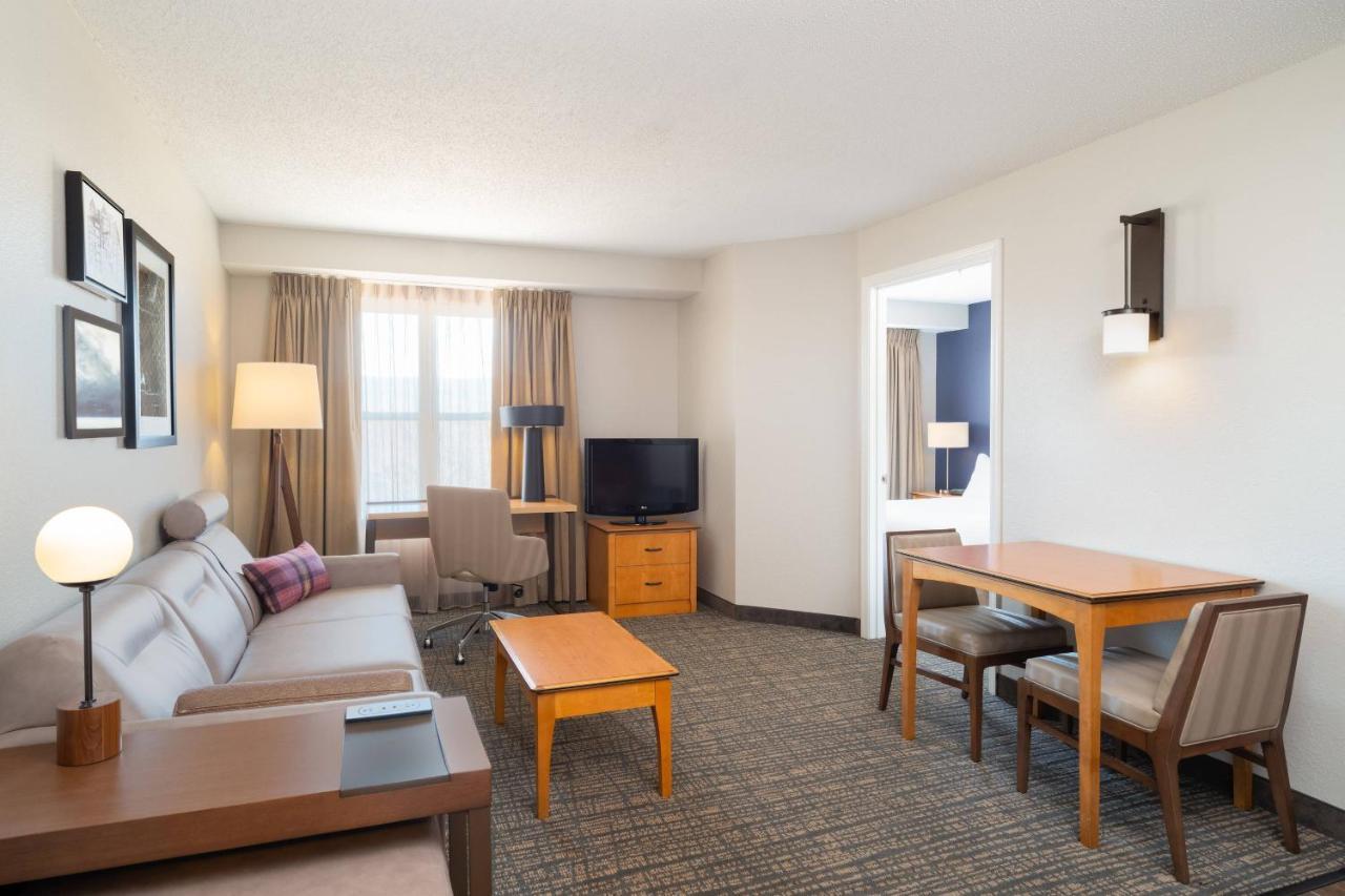 Residence Inn Саутингтон Экстерьер фото