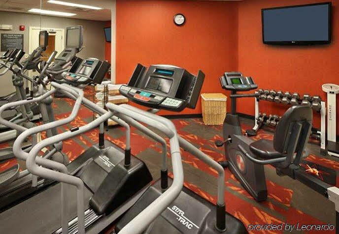 Residence Inn Саутингтон Экстерьер фото
